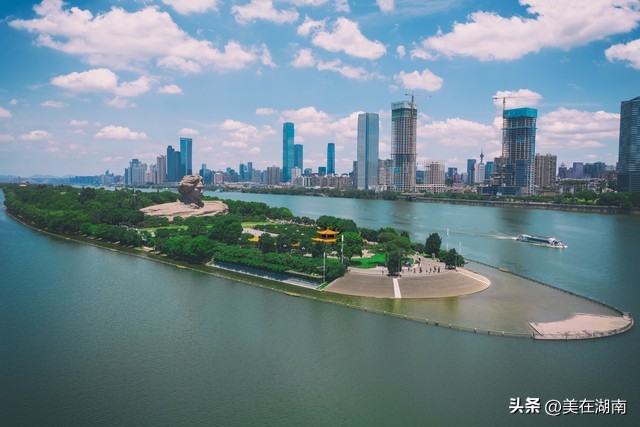 去长沙吃美食去哪个景点更合适,去长沙旅游有什么好吃的