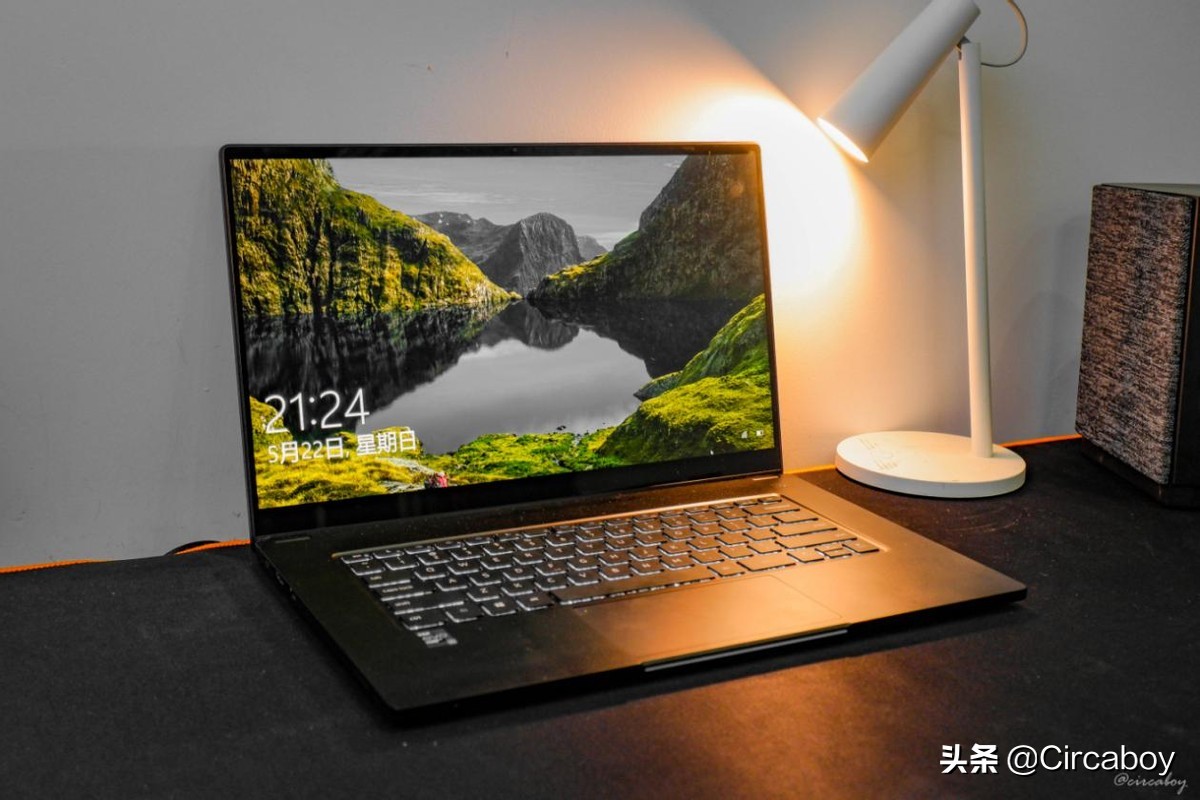 intelnucx15测评,intelnucm1512代值得买吗