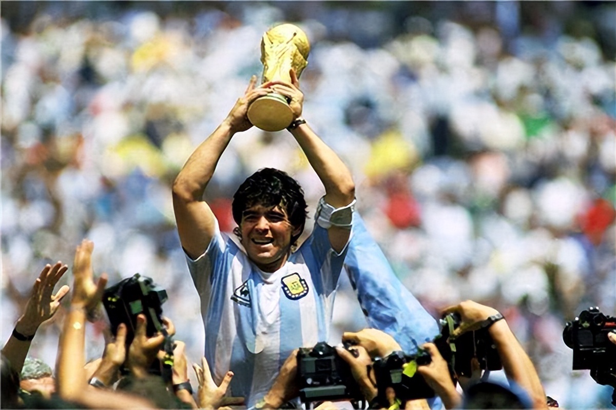 三大球王谁帅,三大球王