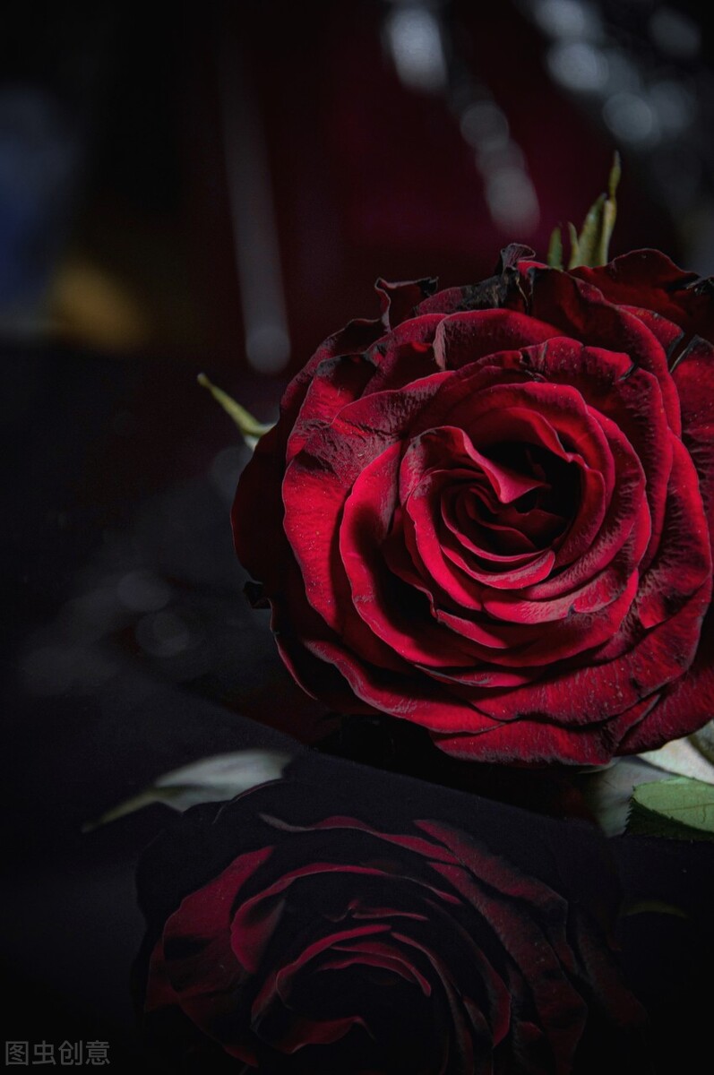 女人看了“色戒”，认为男人靠不住！张爱玲在色戒中写了什么？