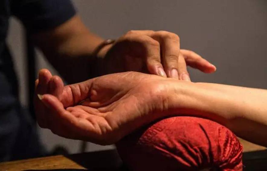 神秘藏医,神秘藏医奇特疗法