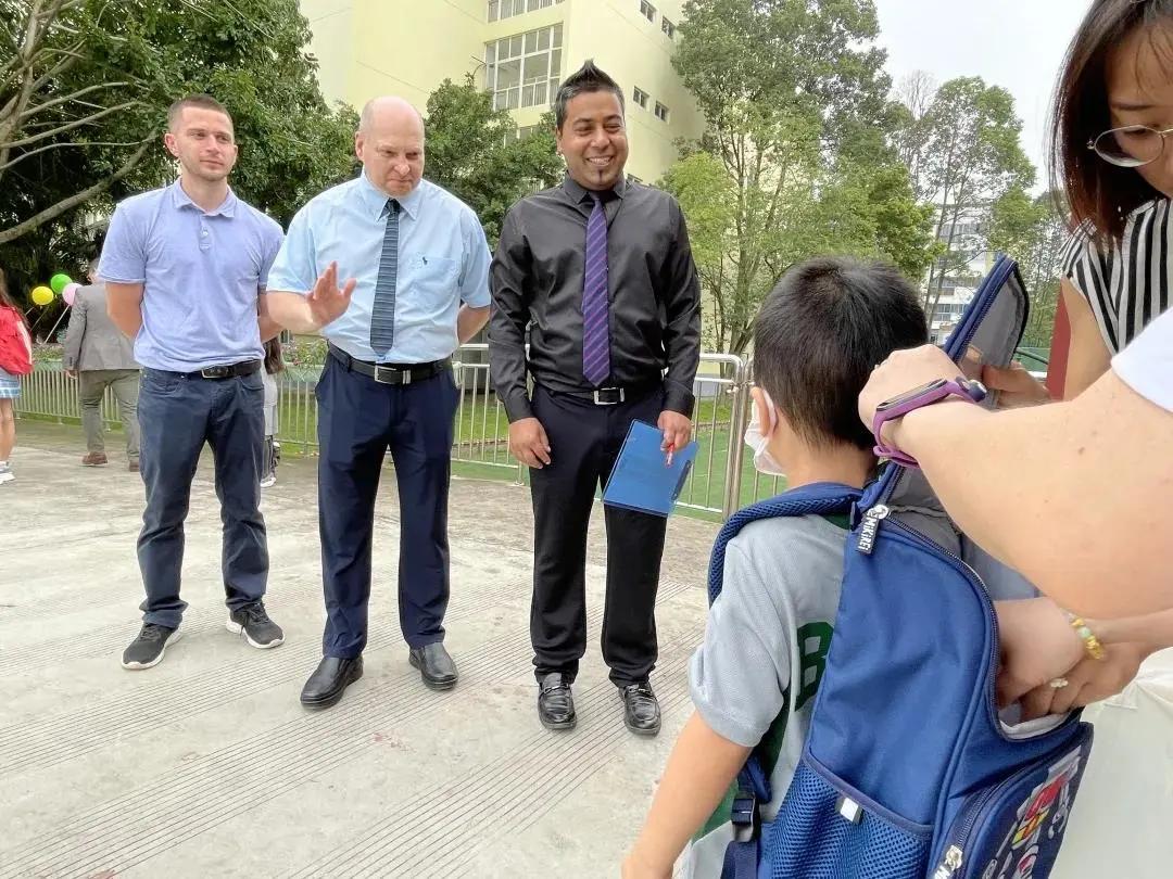 步履铿锵，行稳致远！青苗的2021年，精彩动人