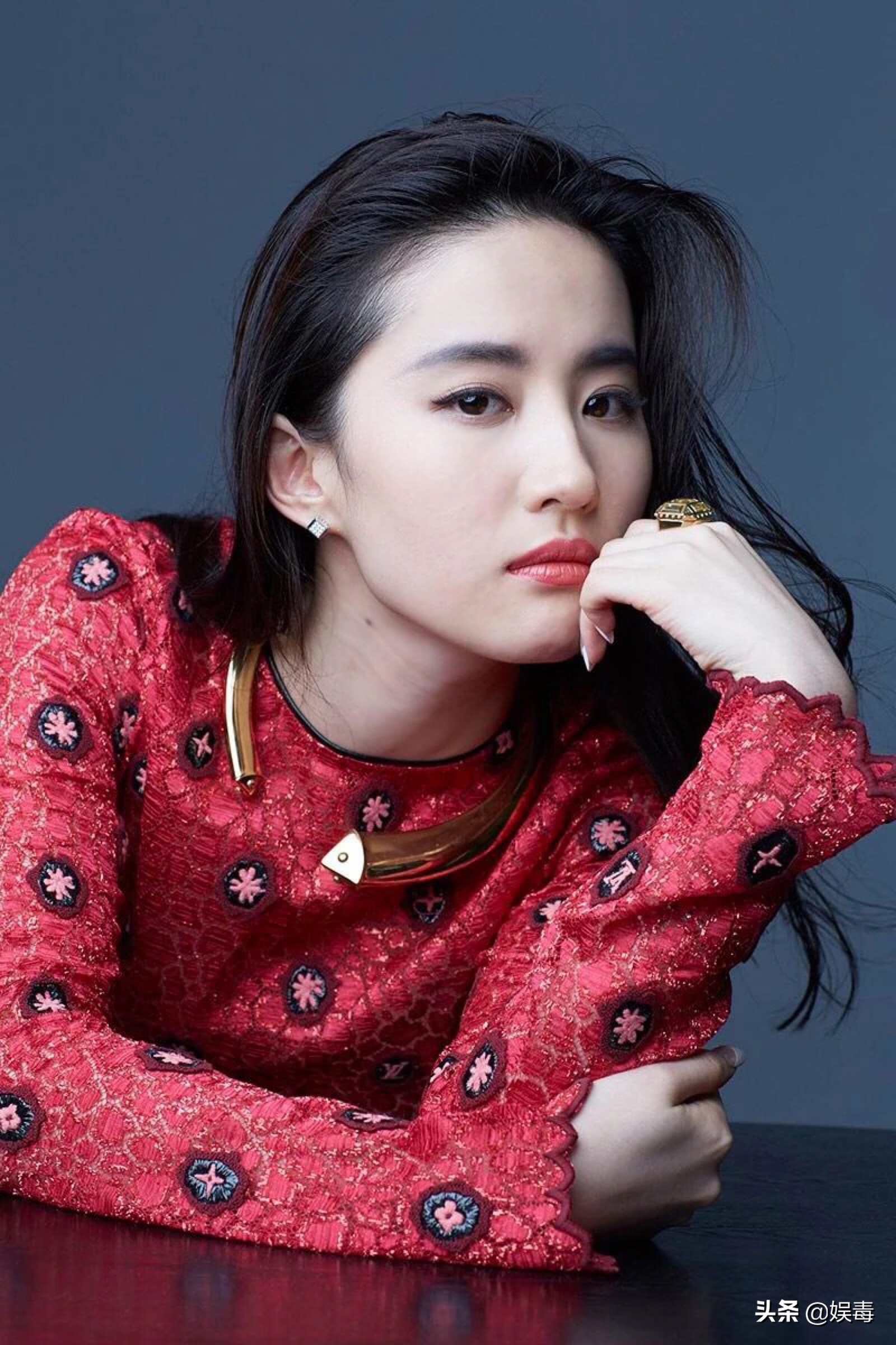 狐狸眼丹凤眼桃花眼杏眼小鹿眼,三种好看的眼型丹凤眼杏眼桃花眼