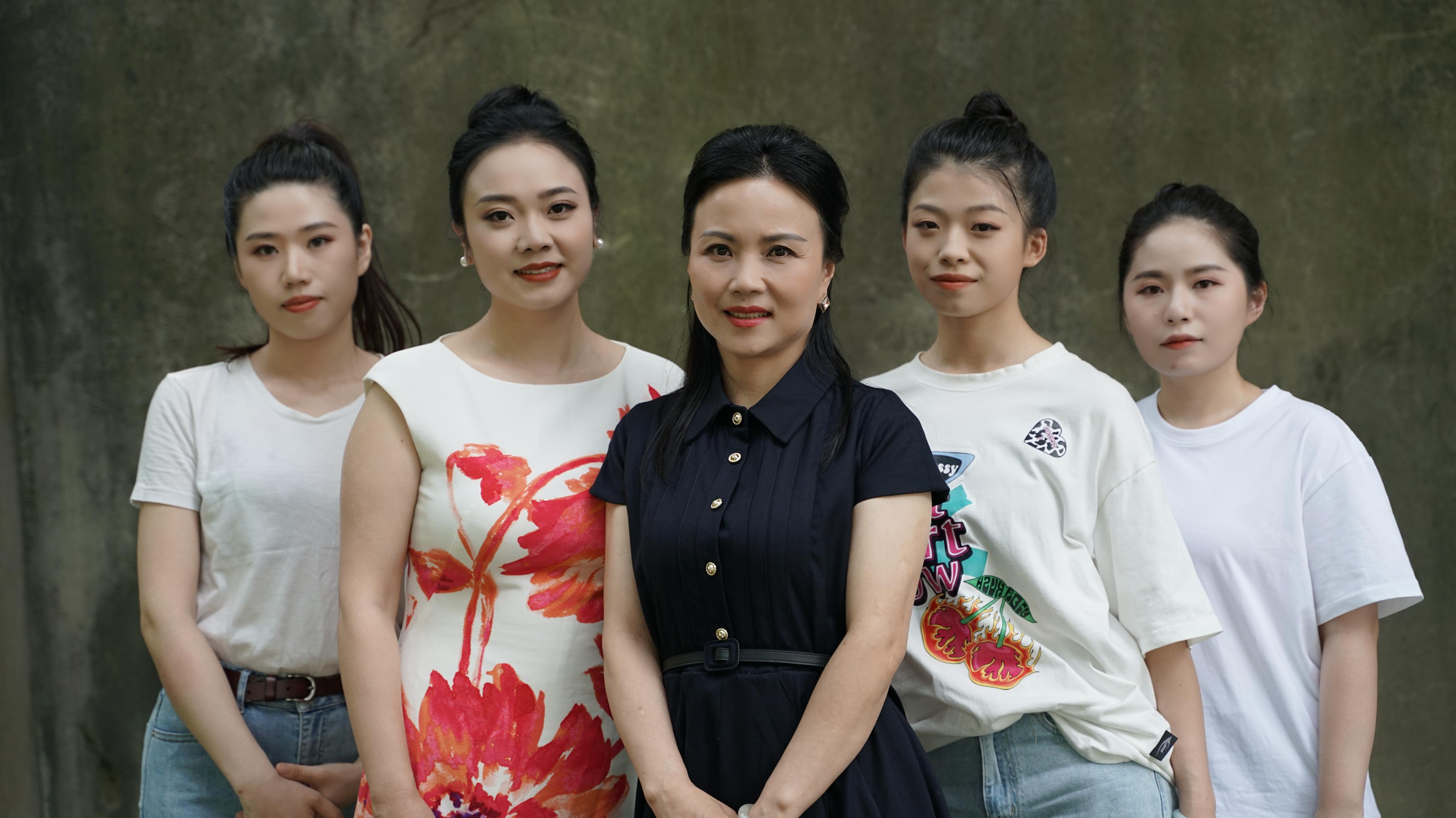 武汉盲人学校合唱团,武汉盲校六点天使合唱团