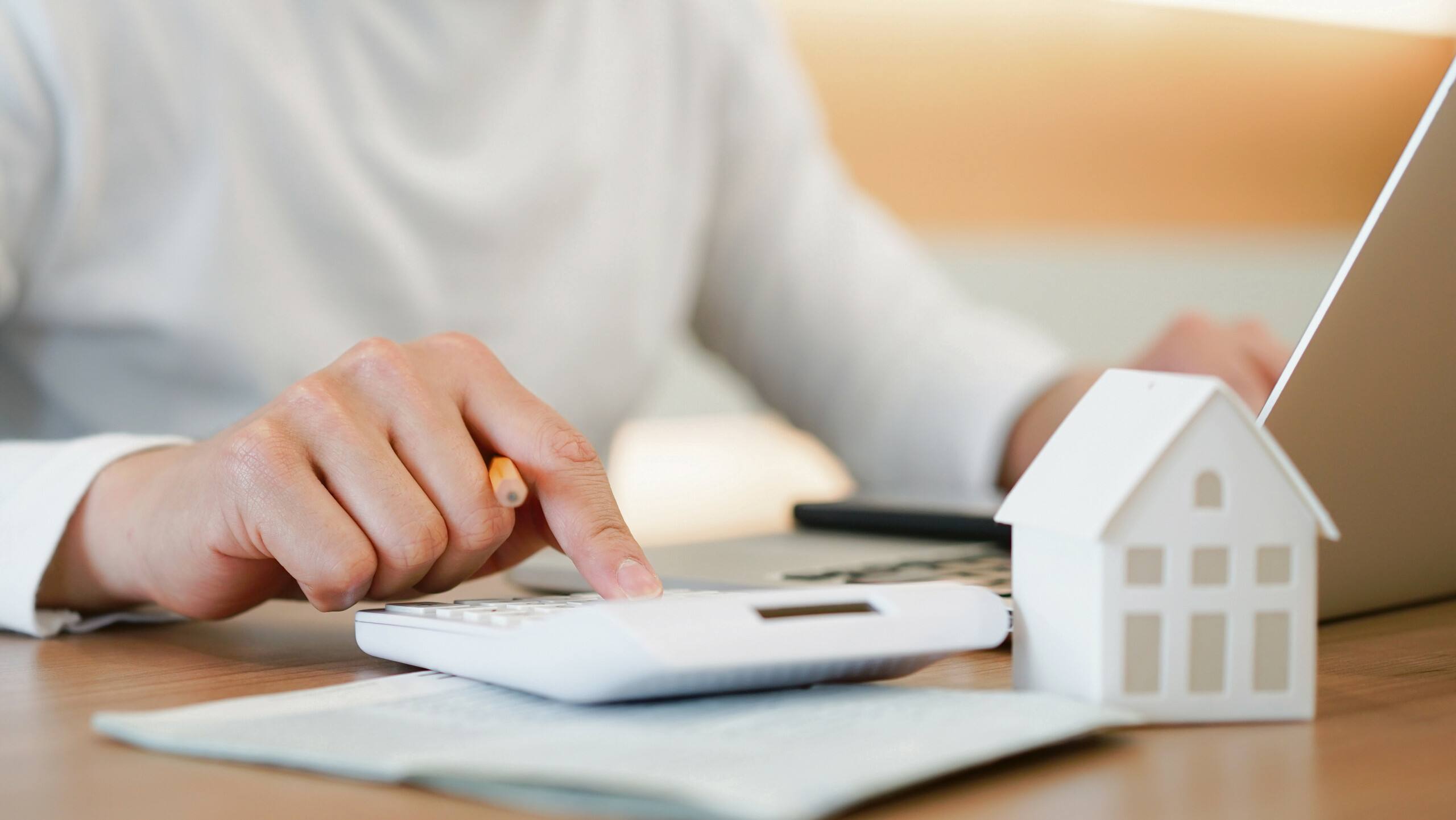 华人在加拿大买房政策,华人在加拿大全款买豪宅