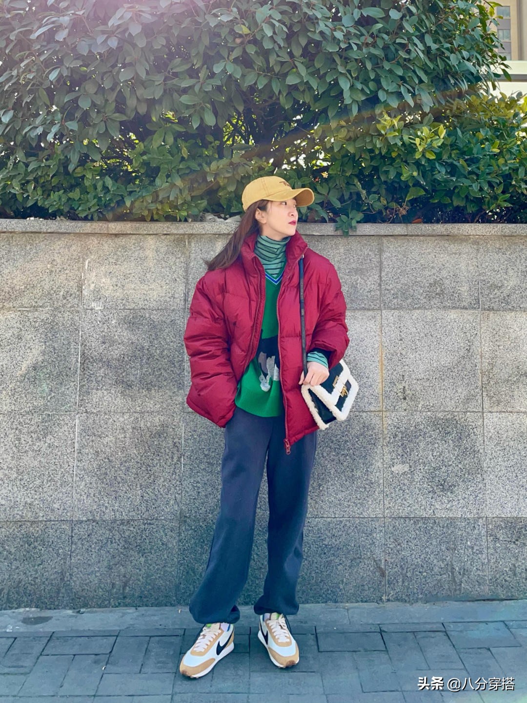 羽绒服短款女洋气小个子显瘦,显瘦短款羽绒服