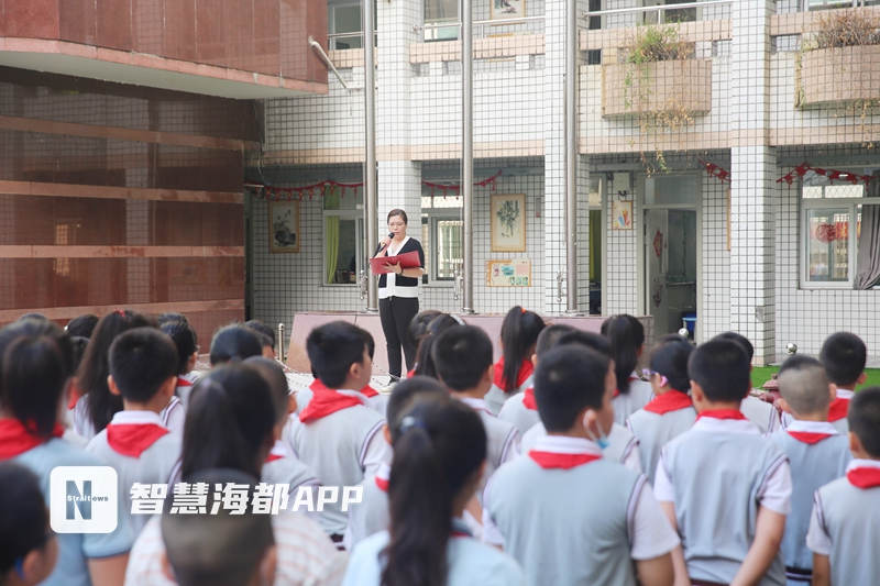 一年级萌新,一年级新生入学福州