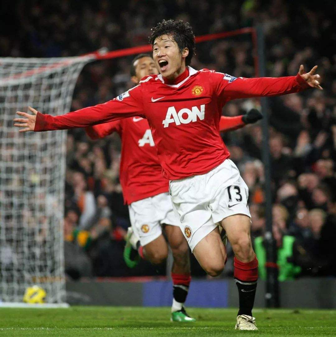 欧冠决赛朴智星,亚洲第1个夺得欧冠的球员