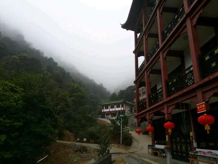 记录寺院义工生活,我在寺庙做义工的日常生活