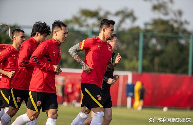 中国女足挑战日本男足比赛,中国男足看女足夺亚洲杯