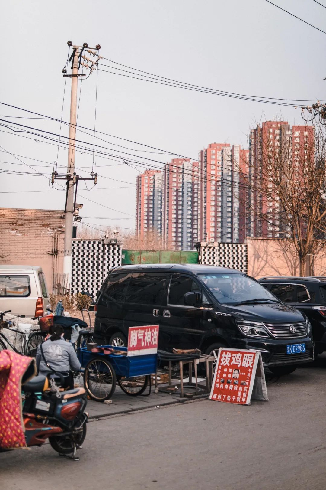 年轻人争相打卡的网红店,隐藏在菜市场中的网红店