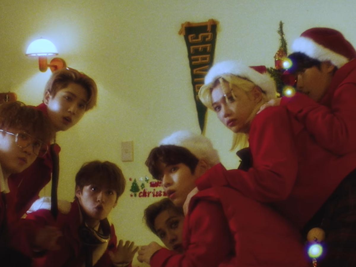 圣诞氛围已经很浓了,圣诞的氛围感满满的