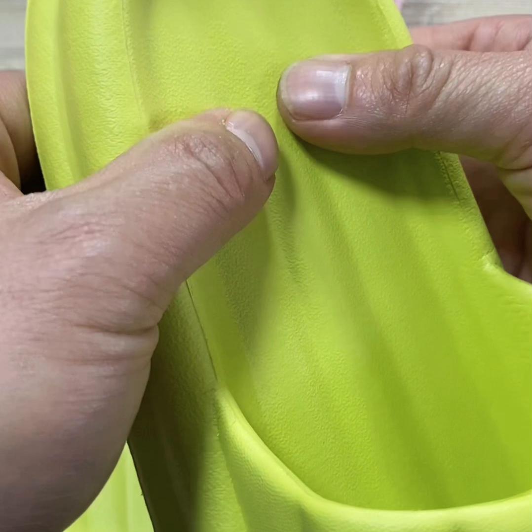 踩屎感拖鞋口碑高,平价拖鞋踩屎感潮