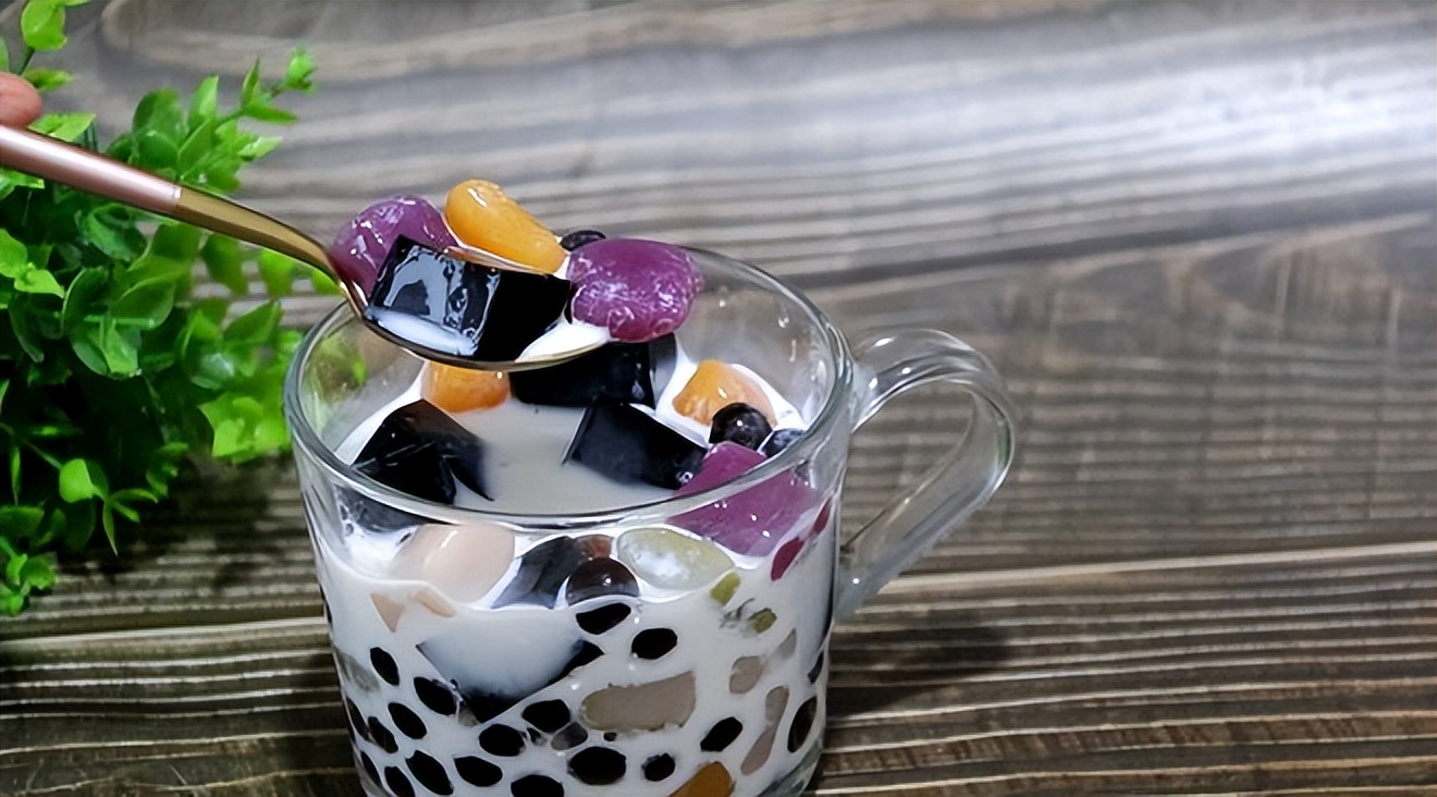 情人节吃的甜点有哪些,520情人节送什么吃的礼物