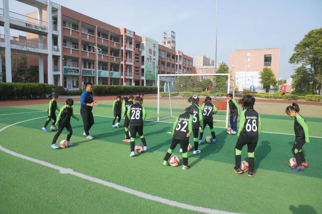 教练陈刚,教练风采介绍