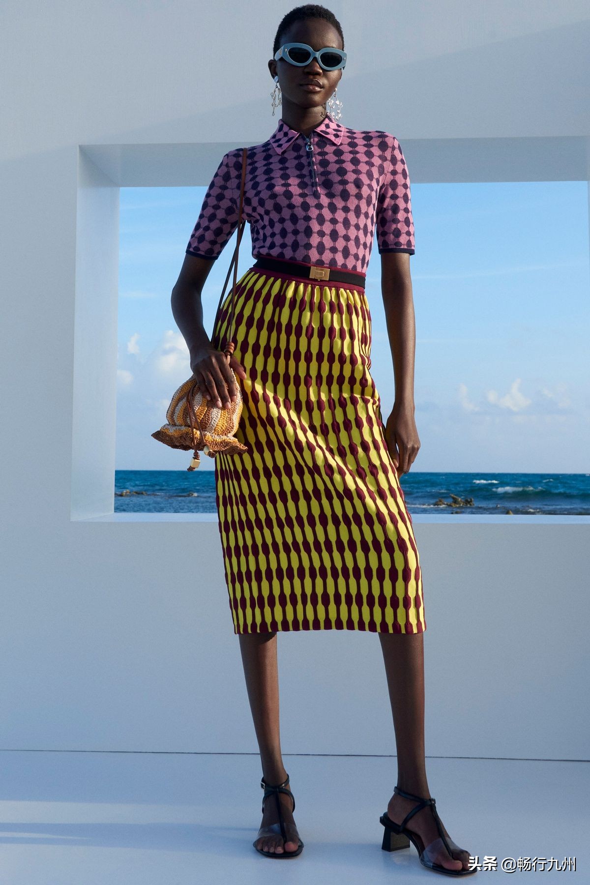 toryburch明星开衫穿搭,toryburch清爽春夏穿搭