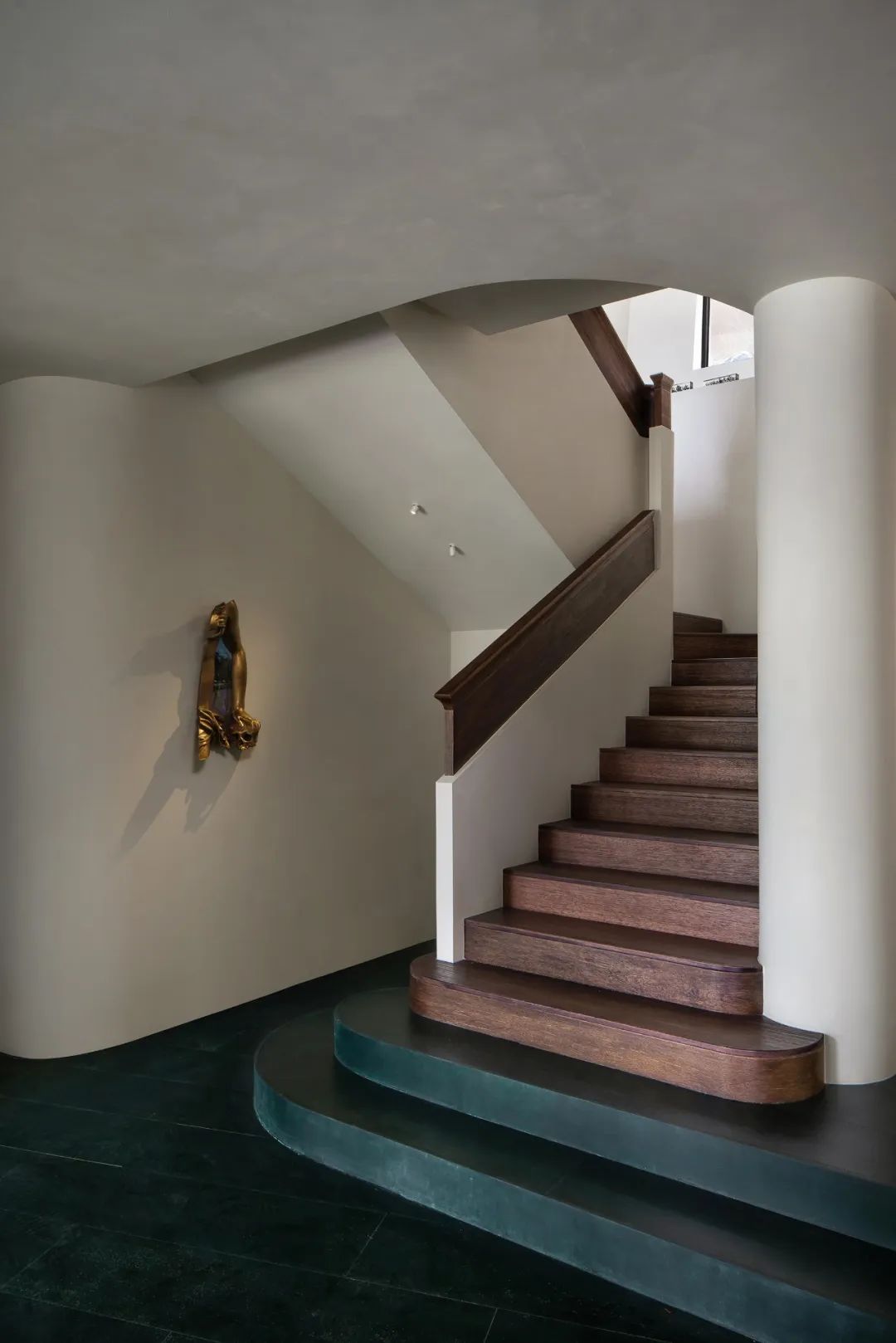 ACE DESIGN｜成都湖岸艺术别墅：逸享自在的湖岸艺术“家”