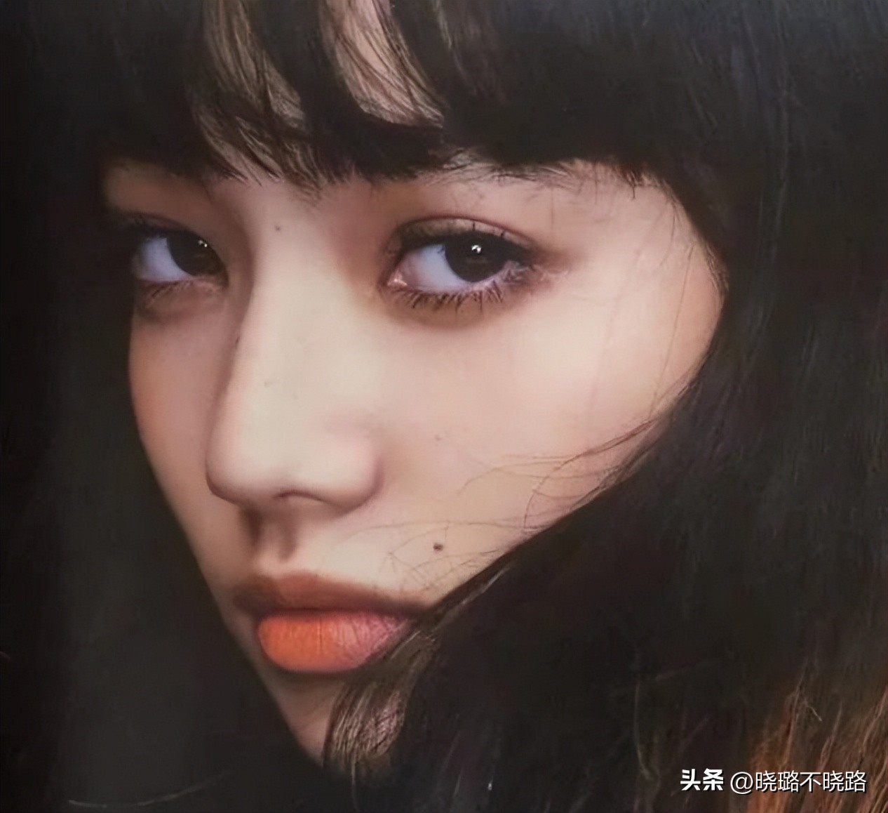 脸上有这三个特征的女人尽量避开,脸上哪些地方有痣的女生要珍惜