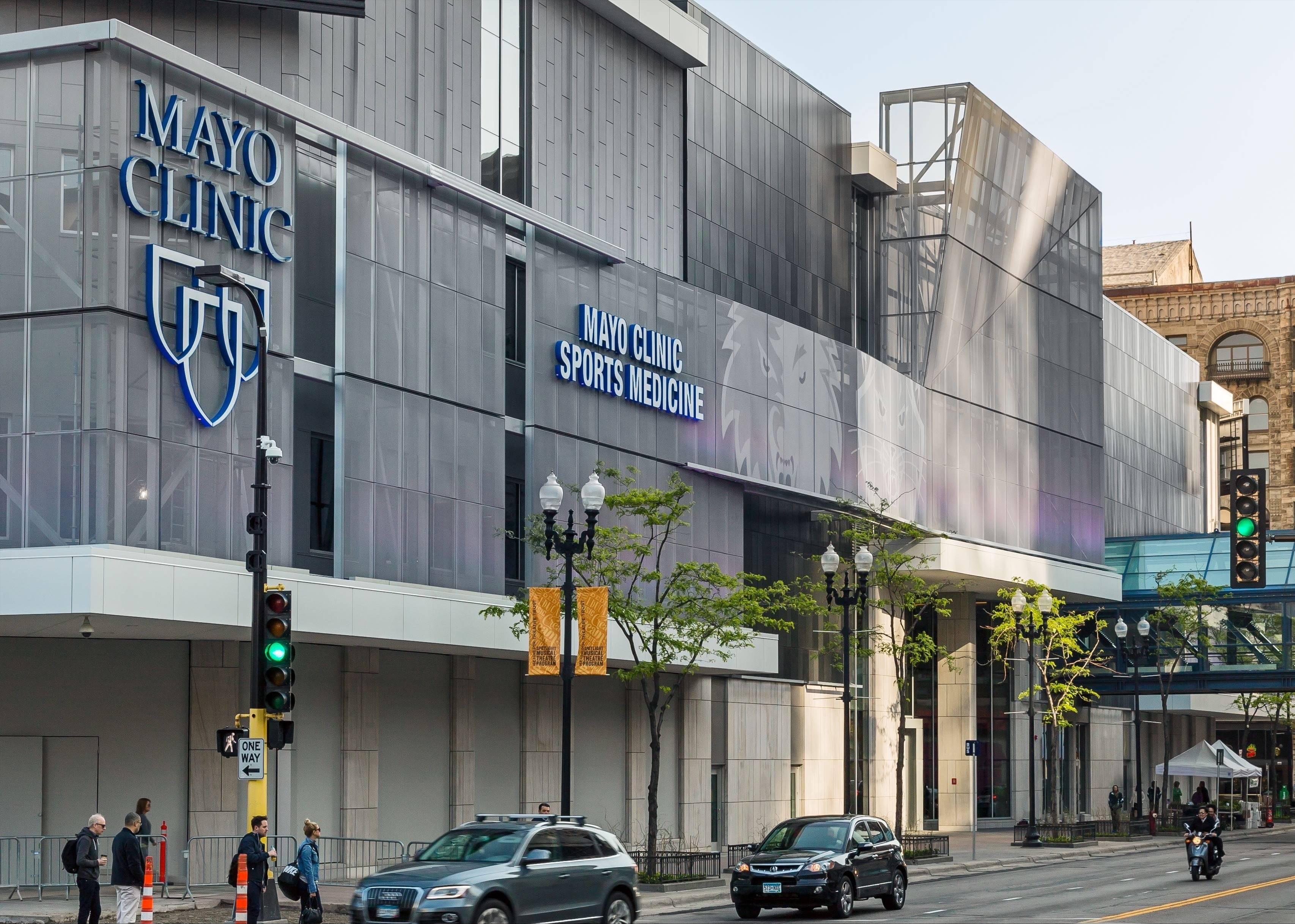 女科学家弃美回国造福亿万人,患癌女博士赴美治疗花光所有积蓄