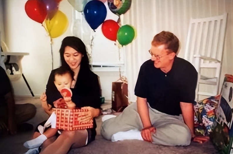 生前丈夫抱怨她花钱无节制,36岁的她竟走上了自杀之路