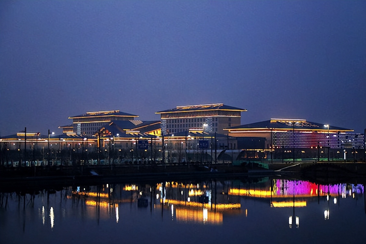 连云港和江苏哪个厉害,连云港和盐城哪个更具特色