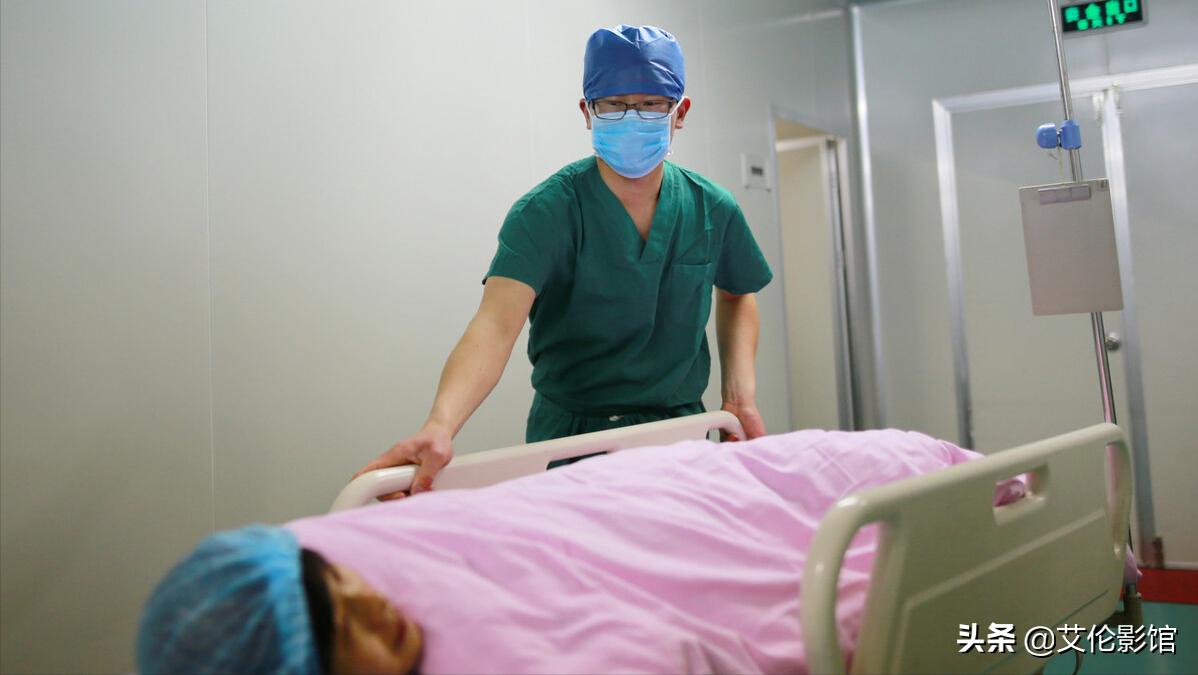 湖北36岁女子怀孕27周羊水破了，医生判定宝宝救不活，女：保孩子