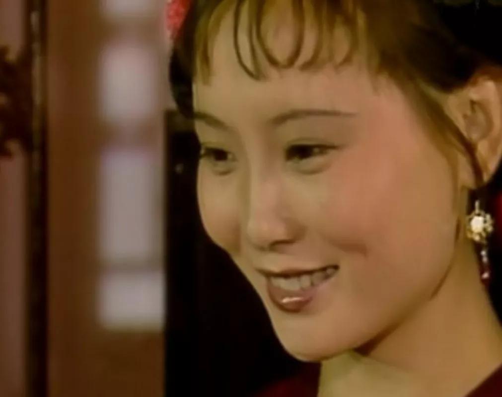 王熙凤认小红做女儿是什么意思,红楼梦王熙凤认女儿