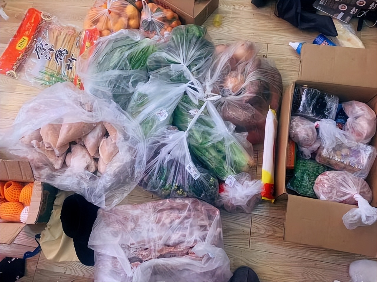 2022最后两个月，别囤米面了！多囤5样物资，提升居家的幸福感