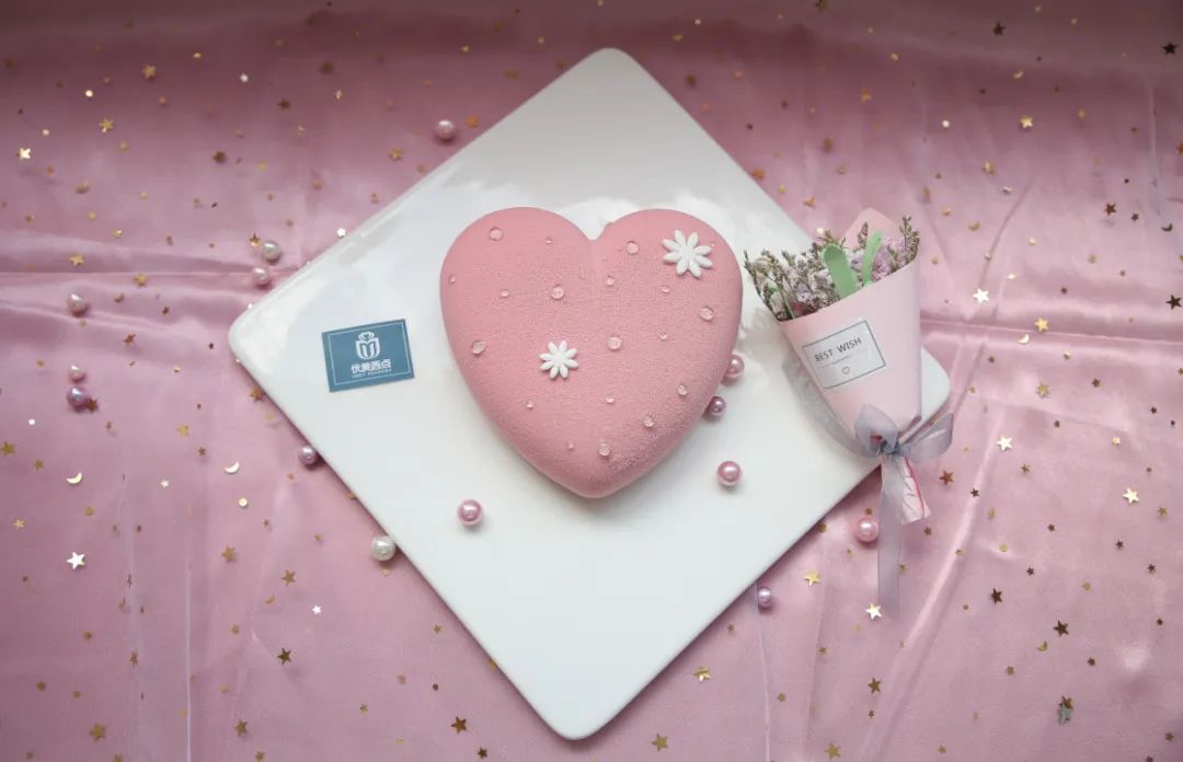 慕斯蛋糕超简单,做慕斯蛋糕冷藏需要封保鲜膜吗