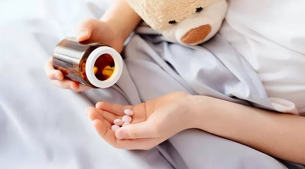 适当吃甲钴胺有什么好处？甲钴胺有没有副作用？早知早受益