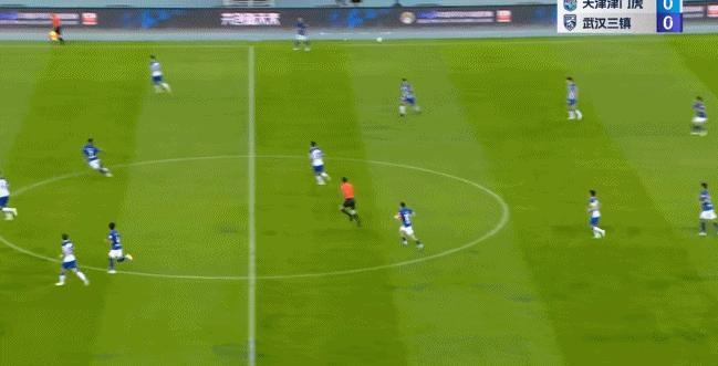 中超｜埃德闪电破门陶强龙错失绝杀武汉三镇1-1天津津门虎