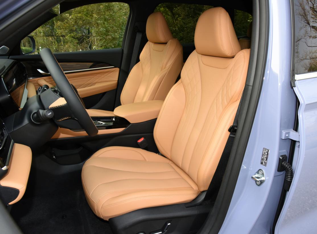 家用车怎么选,大续航、大空间、高安全性,星越LHi·P试驾