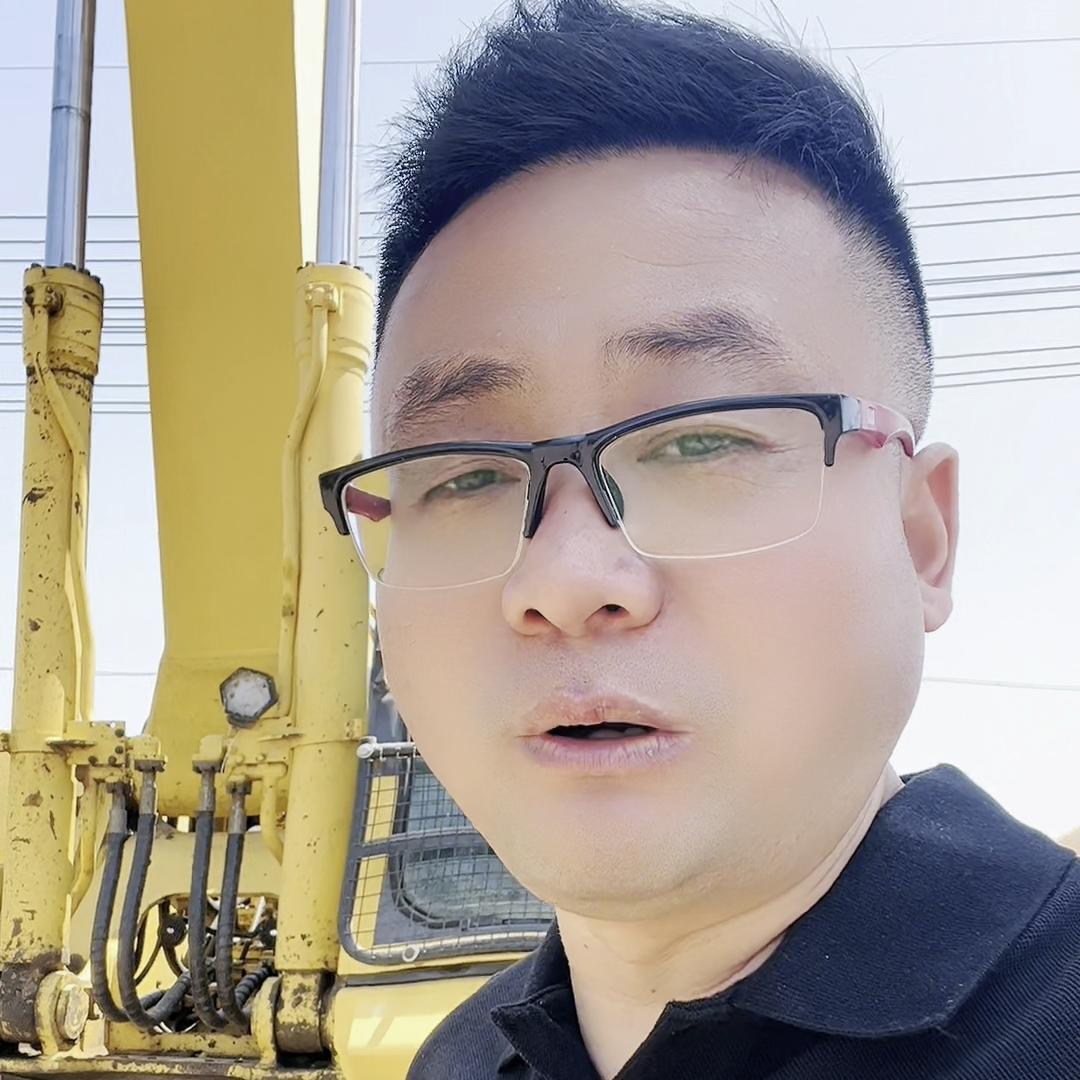 20万1字头挖机推荐,日立360和小松360哪个好