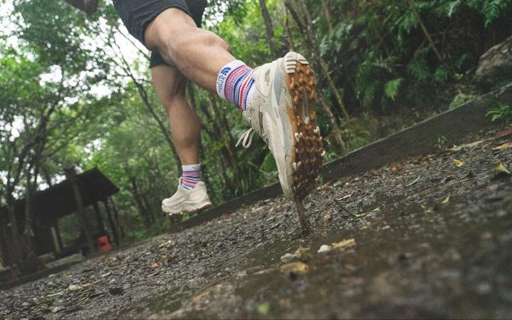 thenorthface登山鞋kanye,northface经典款徒步鞋