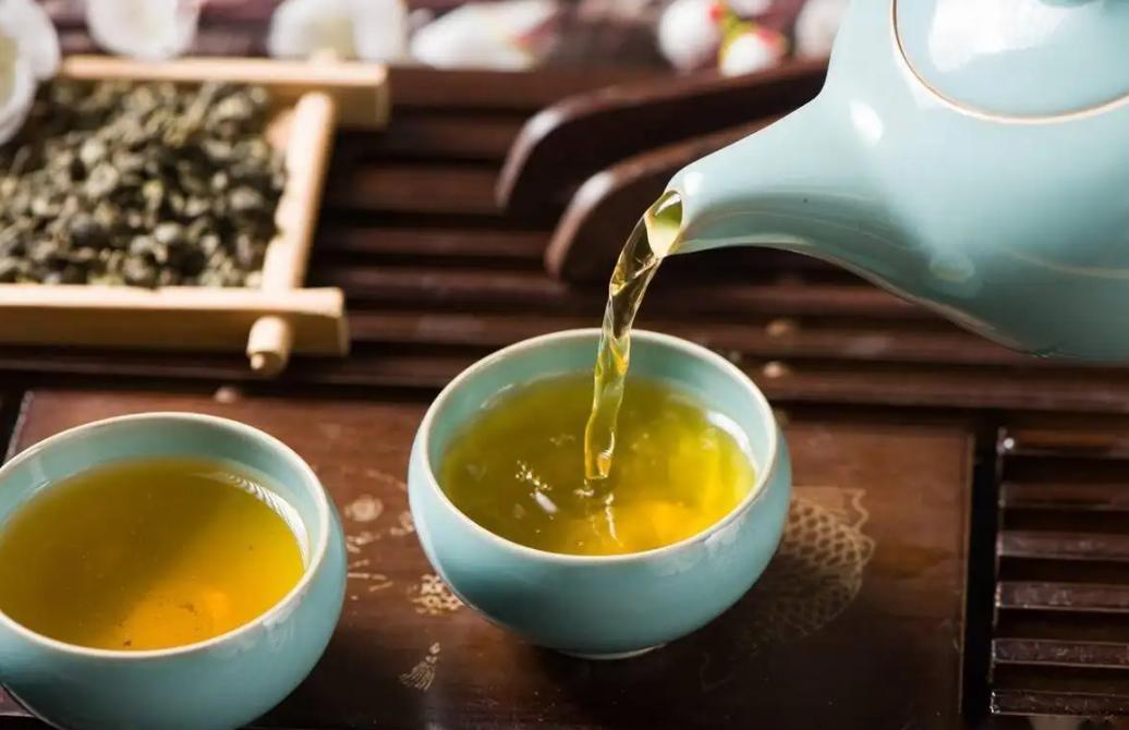 “深秋喝2茶，入冬不用慌”，具体说的是什么？早知道早受益
