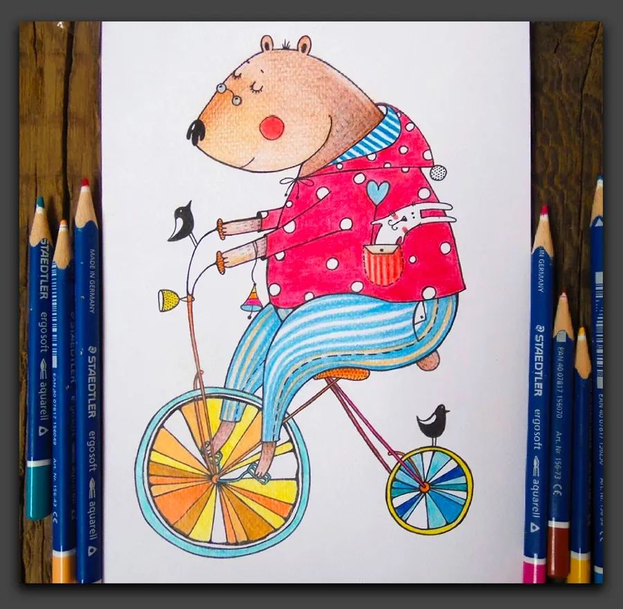 一眼让人惊艳的彩铅画,100幅适合零基础的彩铅画