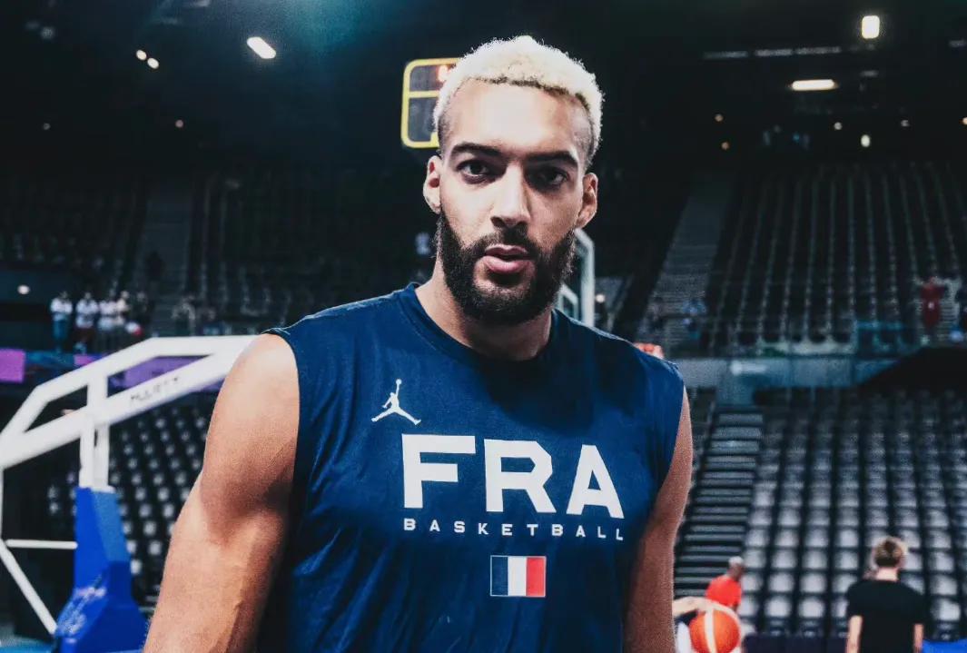 NBA各队最强外援！雄鹿掘金均握有MVP，76人大核成“三姓家奴”