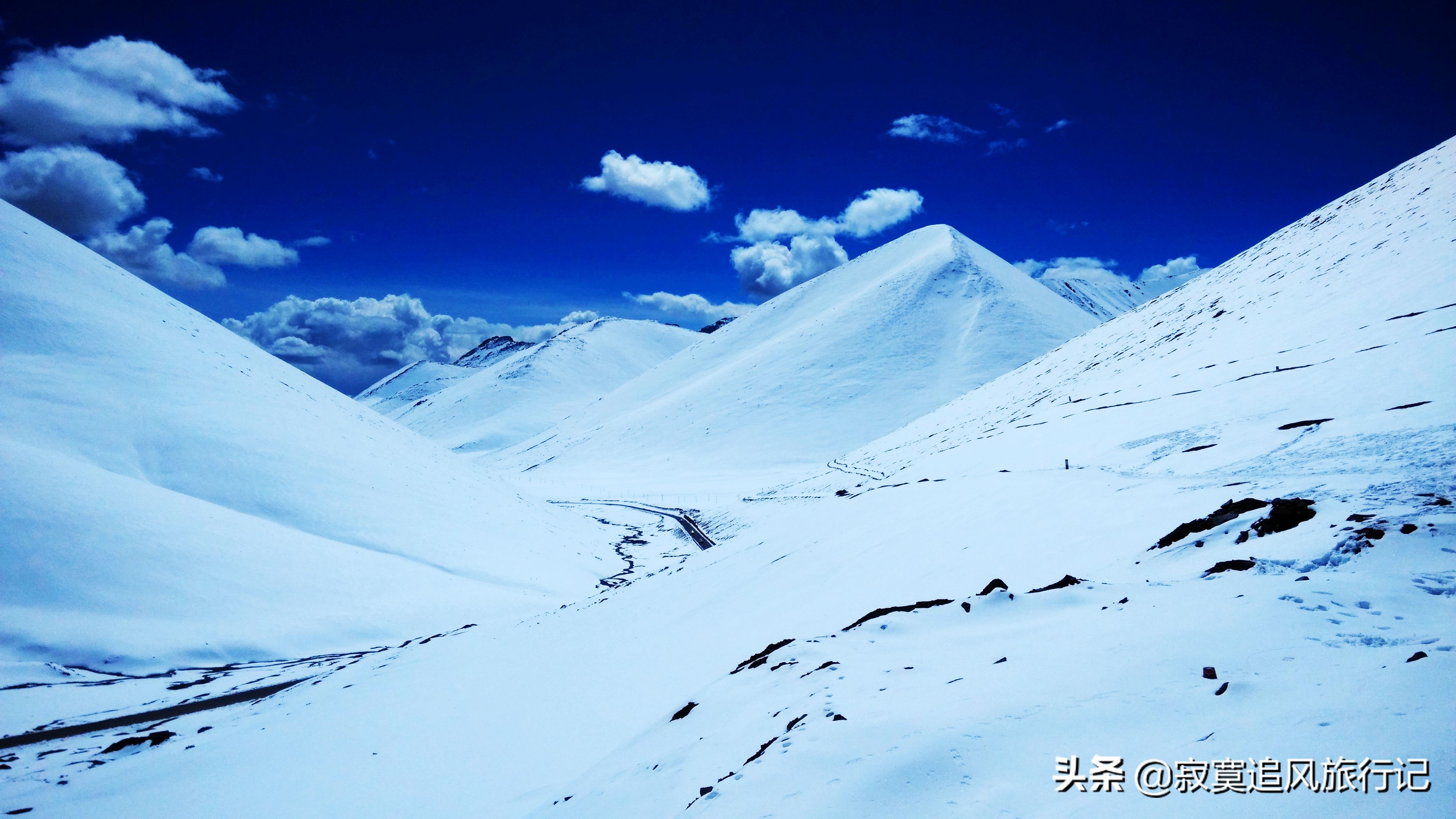 冬天的纳木错哪个位置最美,雪后的圣湖纳木错
