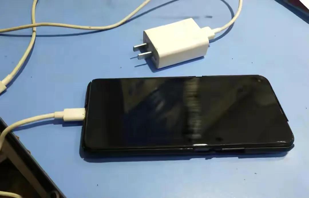 华为手机充不进去电维修要多少钱,手机充不进电维修多少钱比较合理