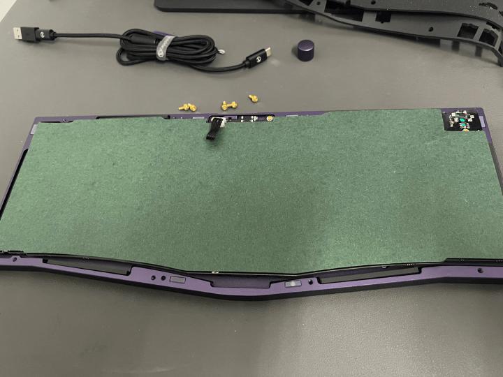 keychron机械键盘推荐,alice人体工学键盘套件推荐