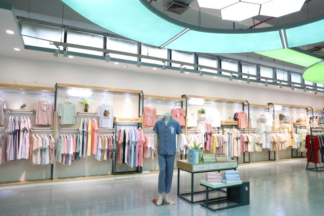 优质一体内衣,优质内衣服装实体店