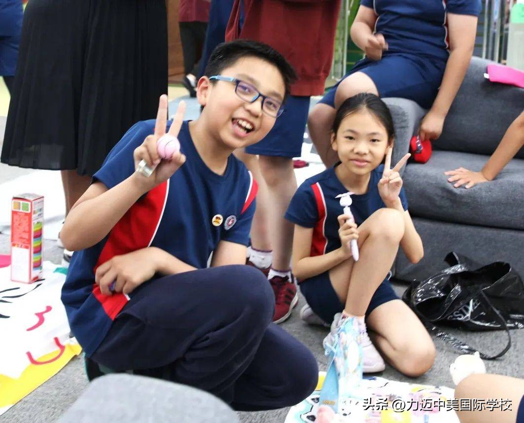 以爱之名公益活动,以爱为名公益义卖