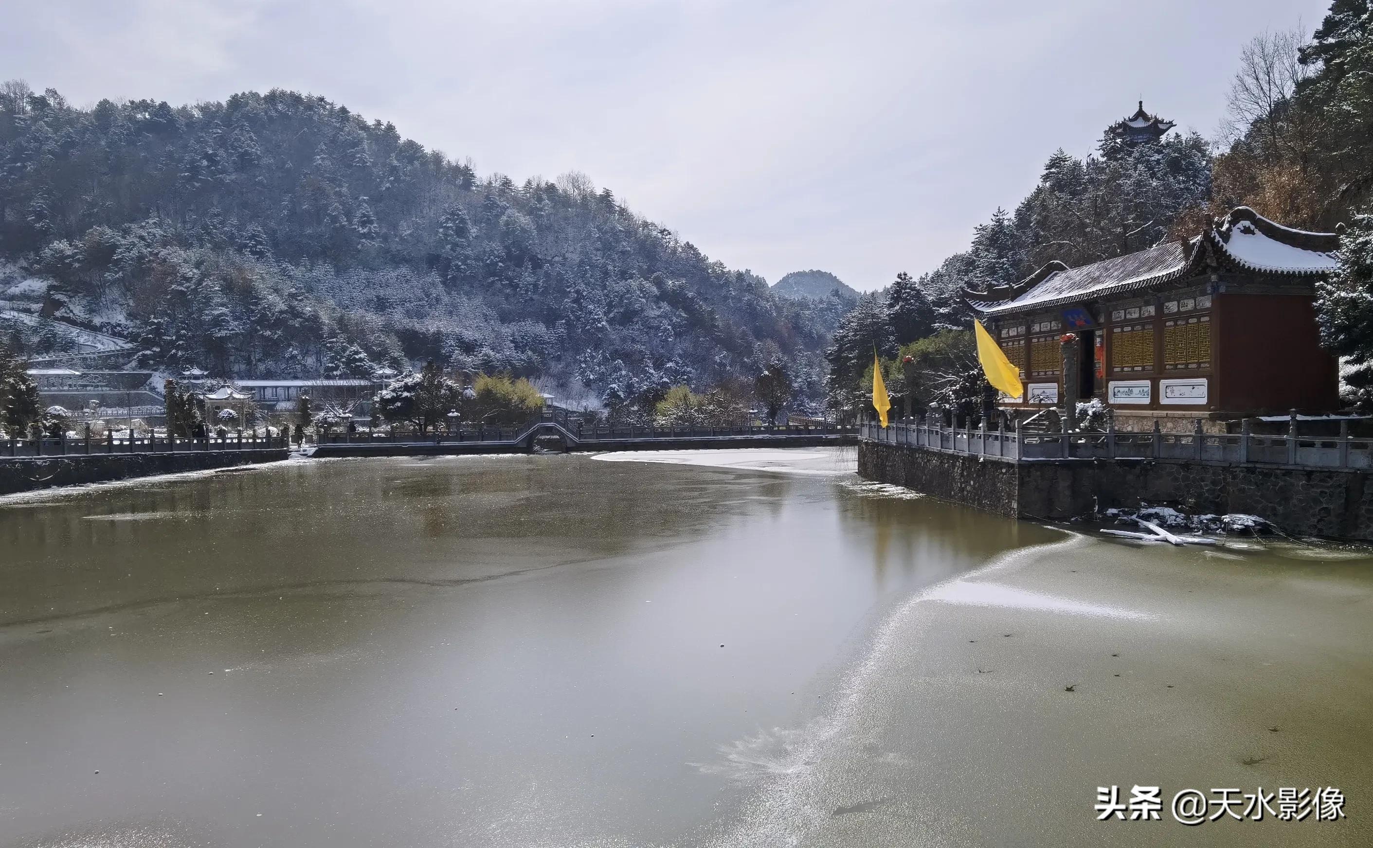 雪中净土寺,雪落净土寺
