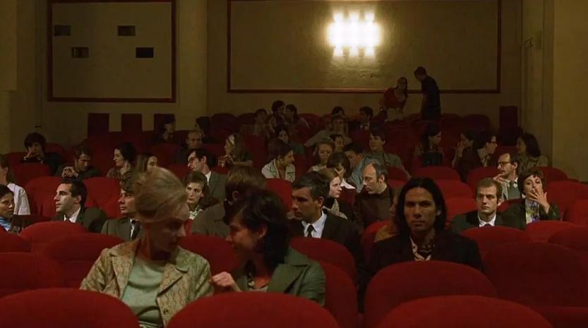 好于98%的情色片，她一脱就惊艳世界