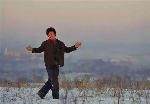 老人常说无傻不成村,无傻不成村真的有一个傻子吗