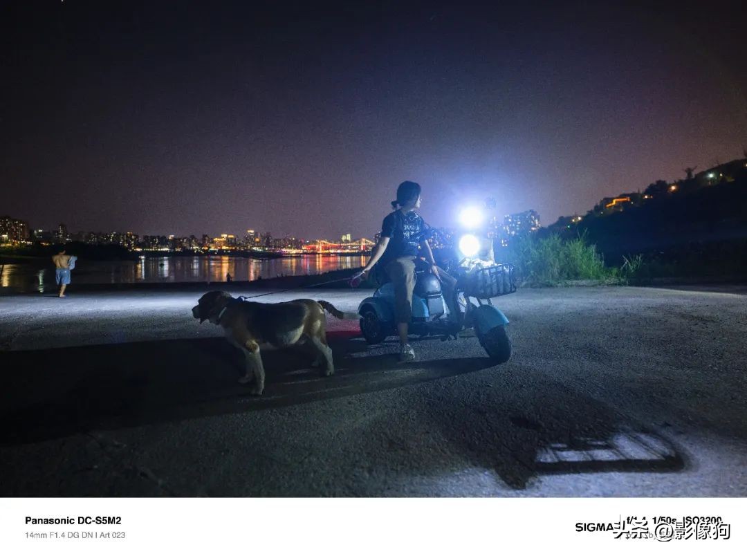 适马14-24mmf2.8镜头,适马14mm对比索尼14mm