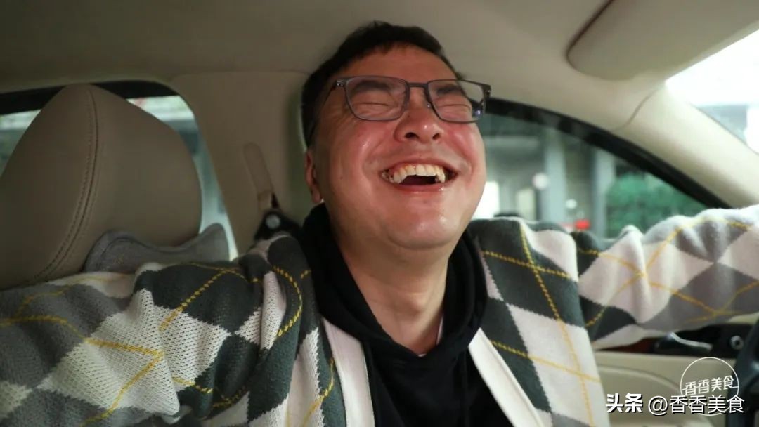 一款一年四季都可以煎烤炸的小吃,藏在小巷子里的人气小吃