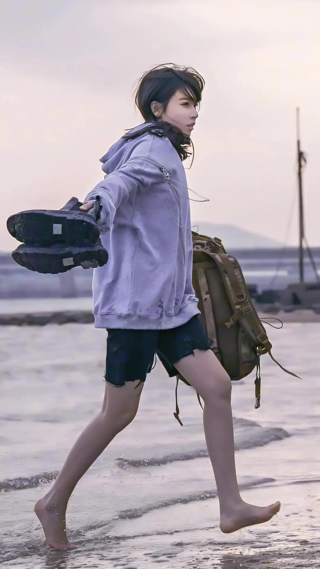 阚清子倪虹洁突如其来的假期,阚清子倪虹洁发布会