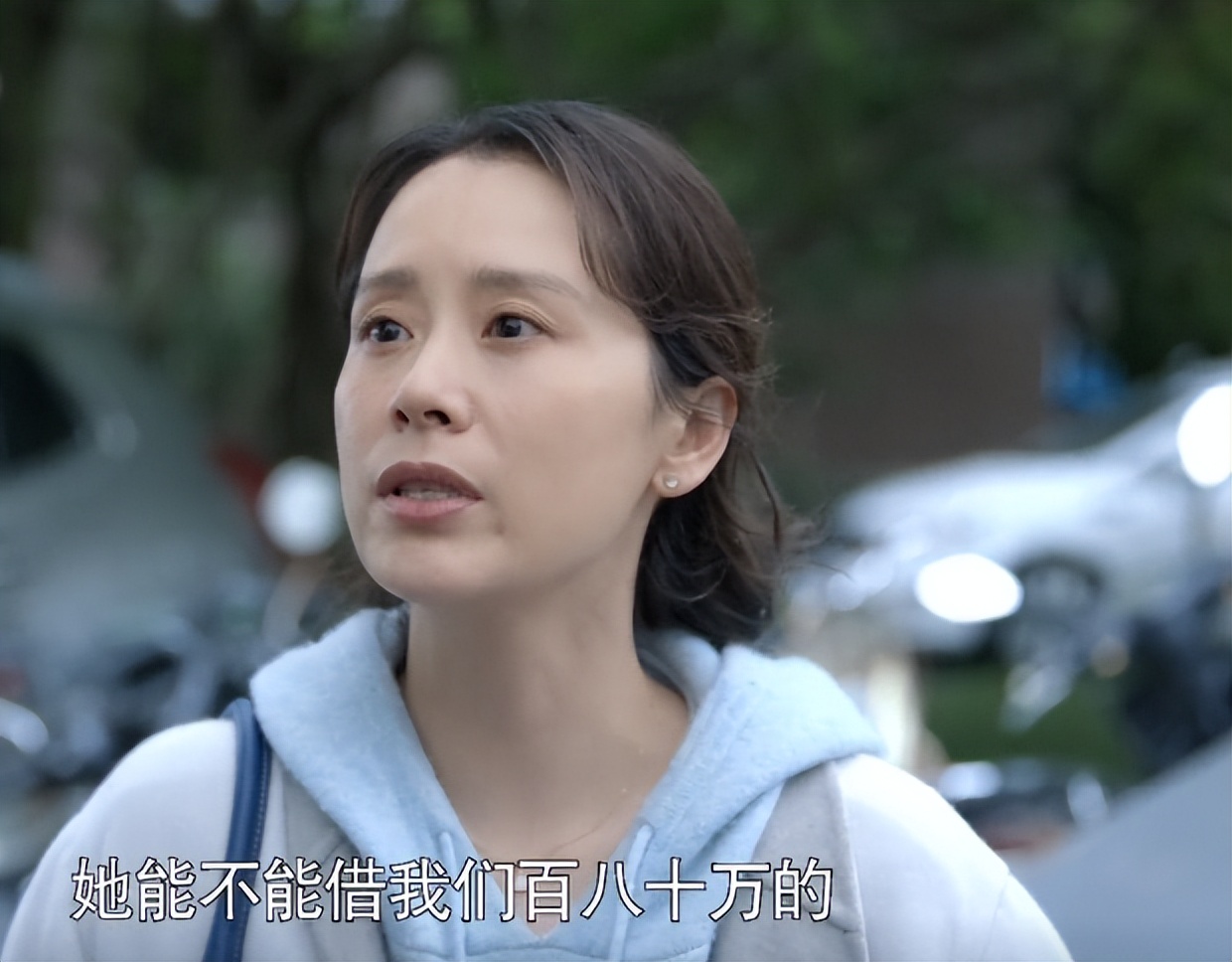 张颂文和冯绍峰走红毯互相谦让,冯绍峰张颂文翻白眼