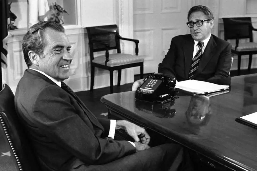 1972年尼克松访华的幕后交锋，读完后，不得不佩服毛主席的伟大